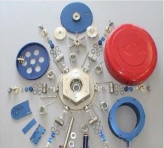 Engine lids and bots